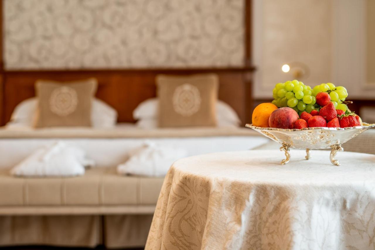 Grand Hotel Terme & Spa モンテグロット・テルメ エクステリア 写真